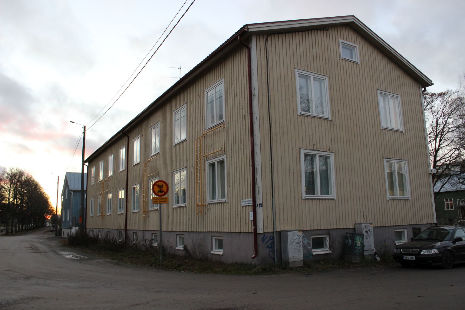 Rakennus ulkoapäin